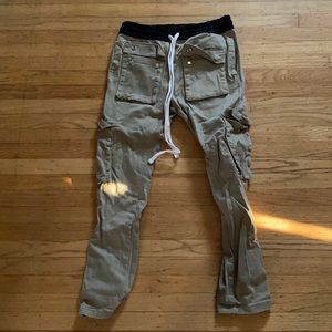 Mnml snap cargo pants size medium